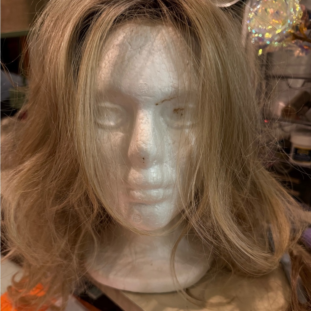 PUSH brand. Light blonde highlighted rooted wavy mid-long wig. Exc condition.
